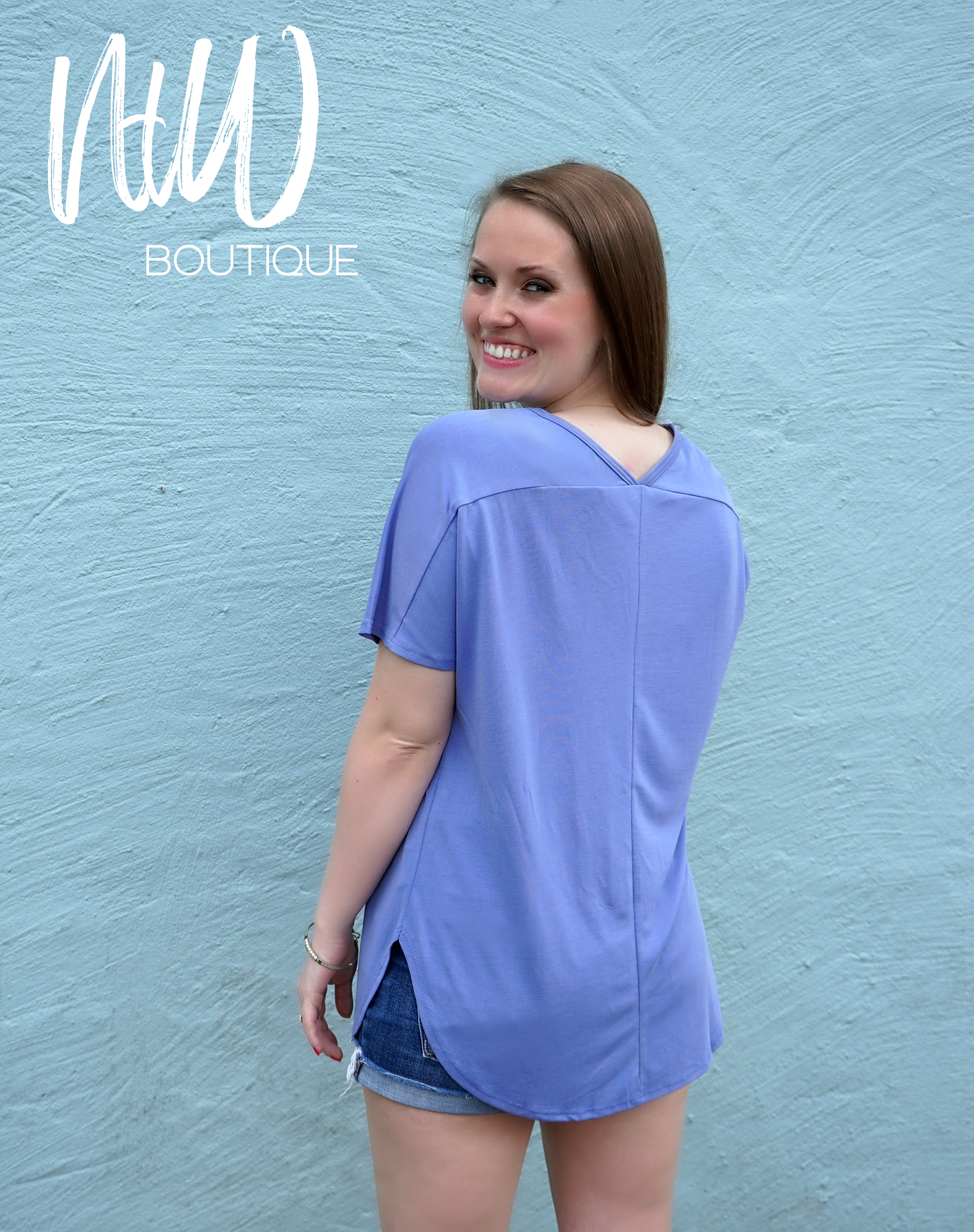 Scoop Neck Flo-top