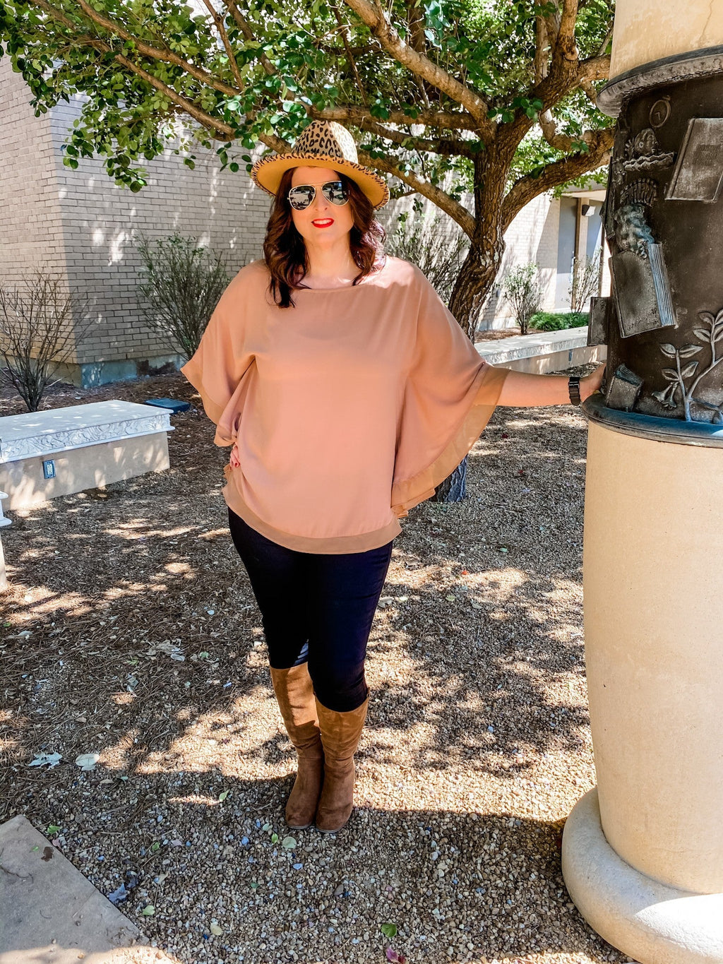 Sheer Contrast Flowy Top
