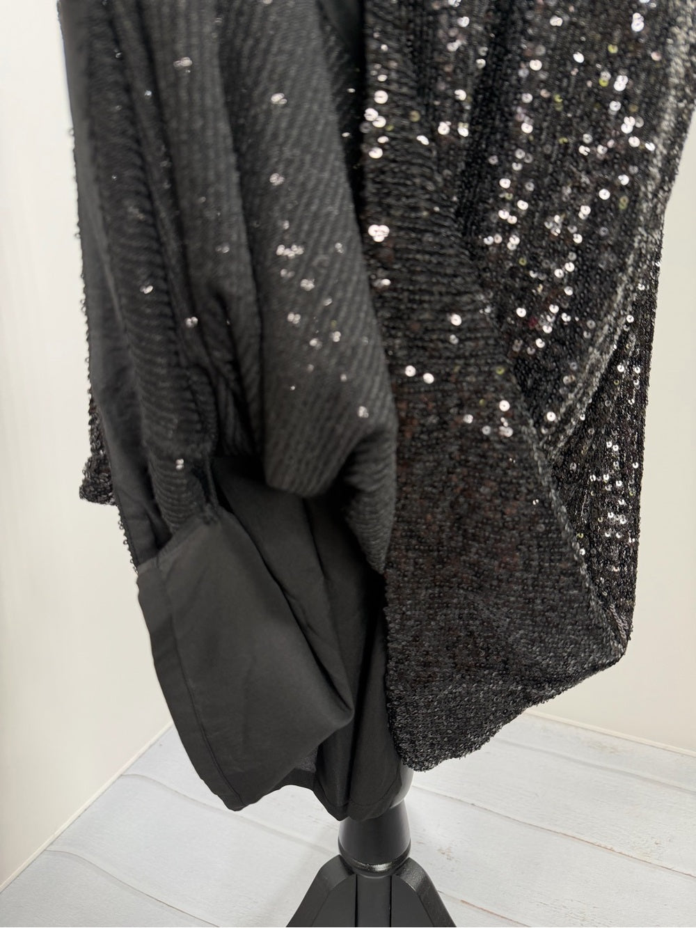 NWT  Vineyard Vines Sequin Midi Skirt Size Small