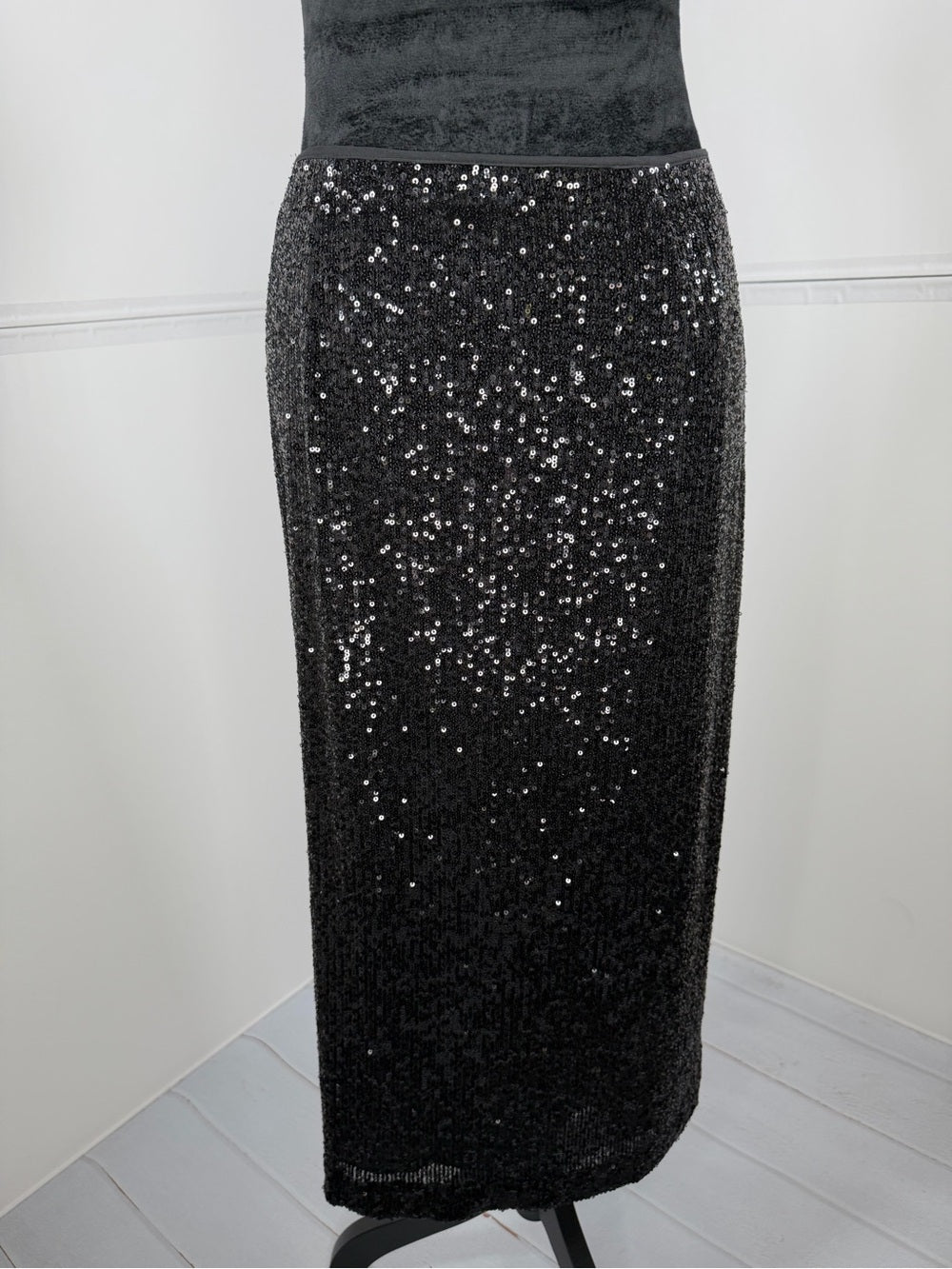 NWT  Vineyard Vines Sequin Midi Skirt Size Small