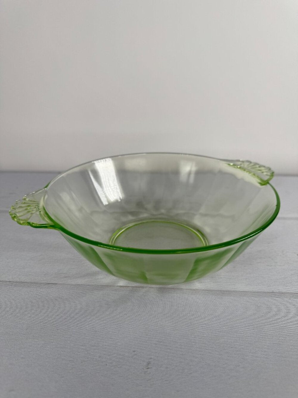 Anchor Hocking Vaseline Uranium Glass Bowl Green Depression Glass