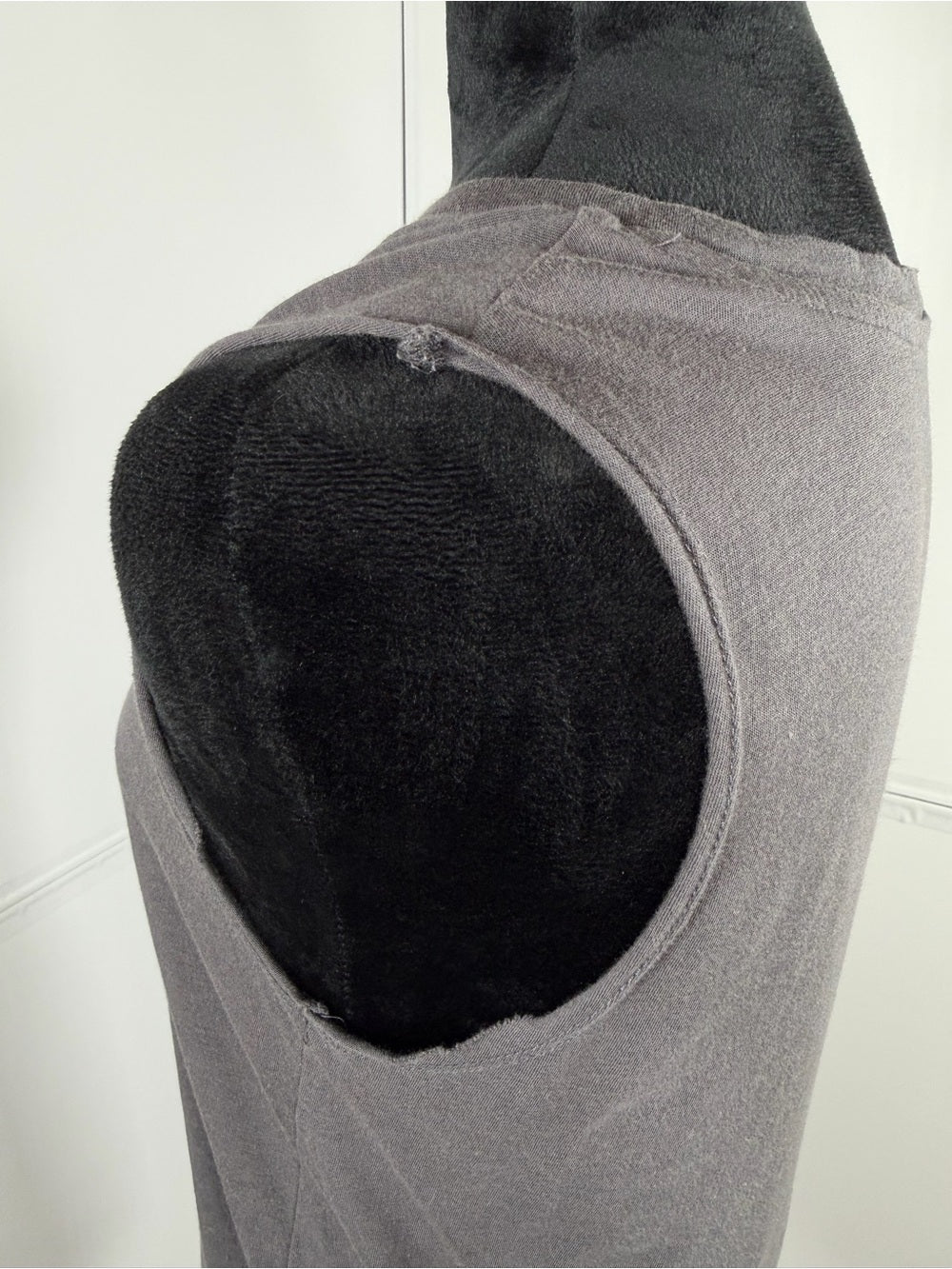 Zoe + Liv Daydream Graphic Muscle Tank Top Gray Sleeveless Size XS