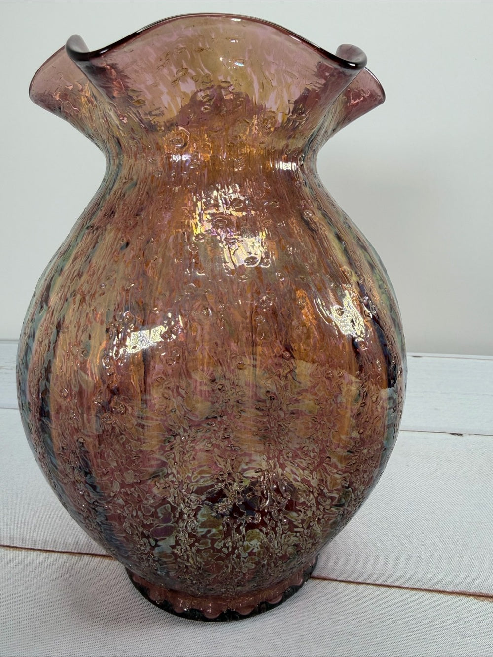 Antique 1905 Dugan Venetian Amethyst Frit Iridescent Art Glass Ruffled Vase