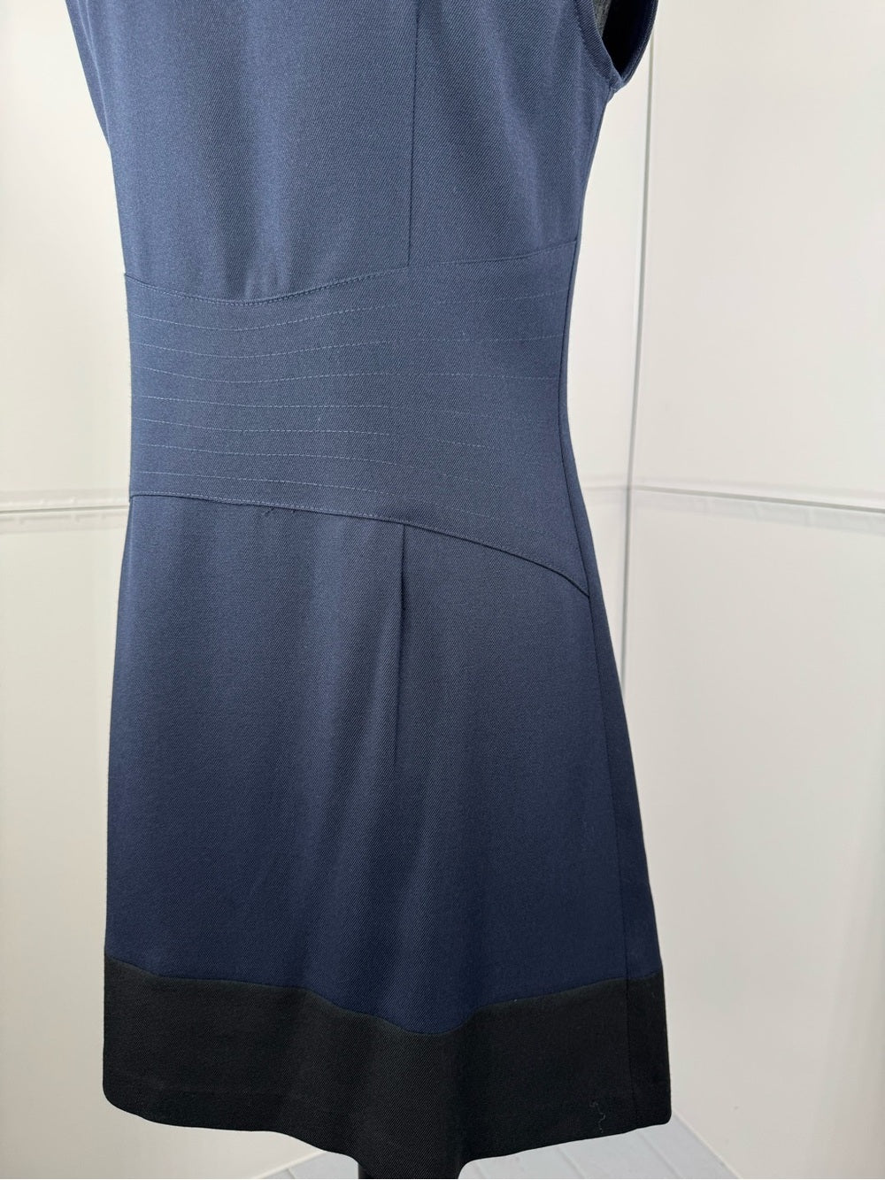 Abaeté Colorblock Sheath Dress Navy Black Wool Blend Made in USA Size 6