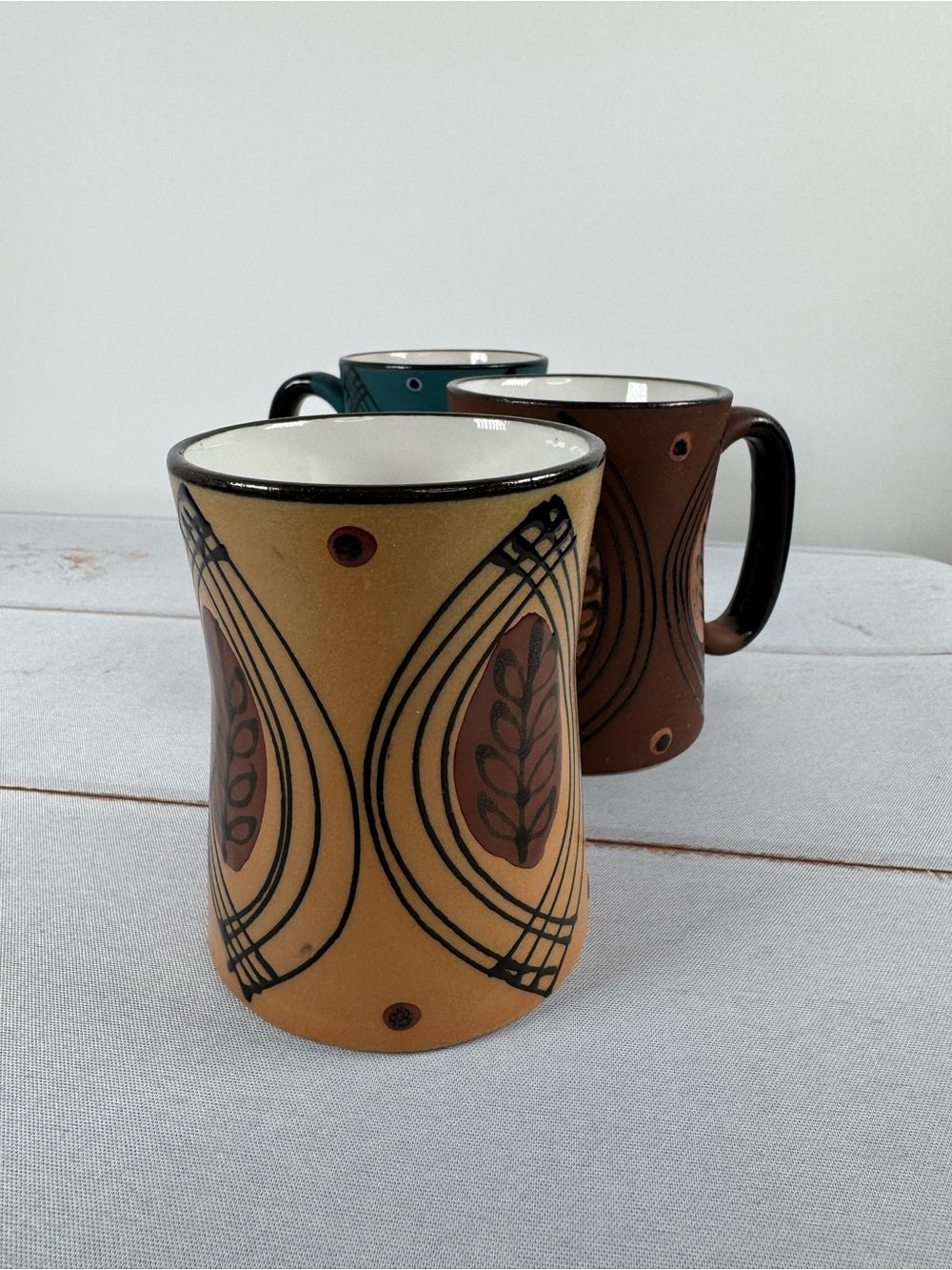 Vintage 70s MCM Boho Blue Tan Brown Stoneware Coffee Mugs Set of 3