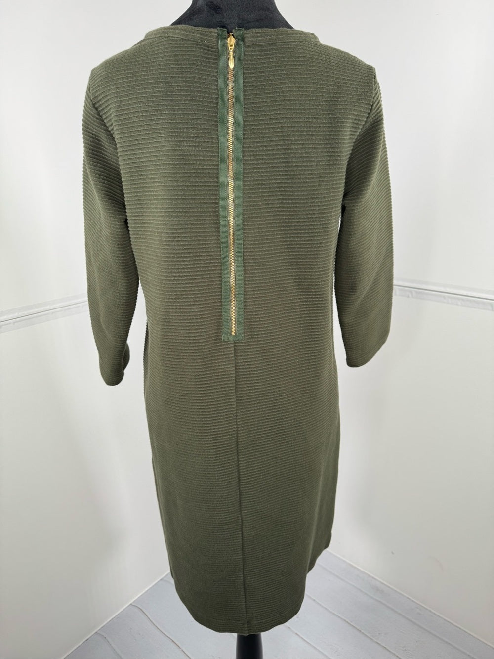 Vineyard Vines Olive Textured Knit Shift Dress Gold Back Zipper Size Small