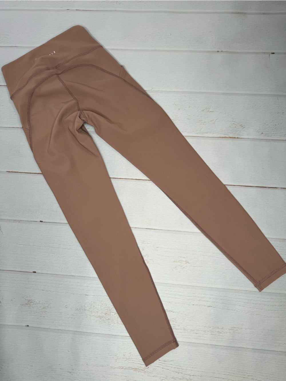 NWT - ALLFENIX Ribbed 7/8 Pocket Leggings Latte Size XS