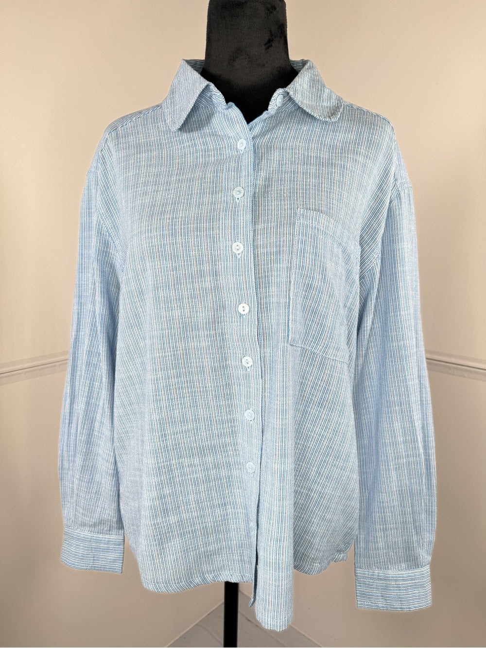NWT - Lola River Nellie Cornflower Button Front Shirt 100% Cotton Size Medium