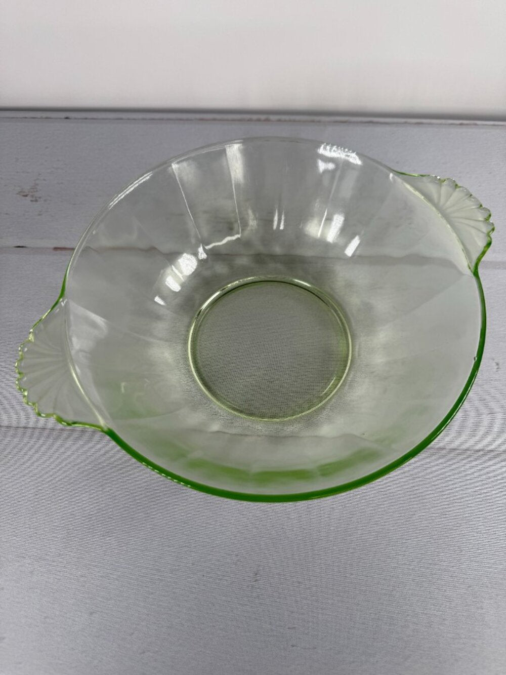Anchor Hocking Vaseline Uranium Glass Bowl Green Depression Glass
