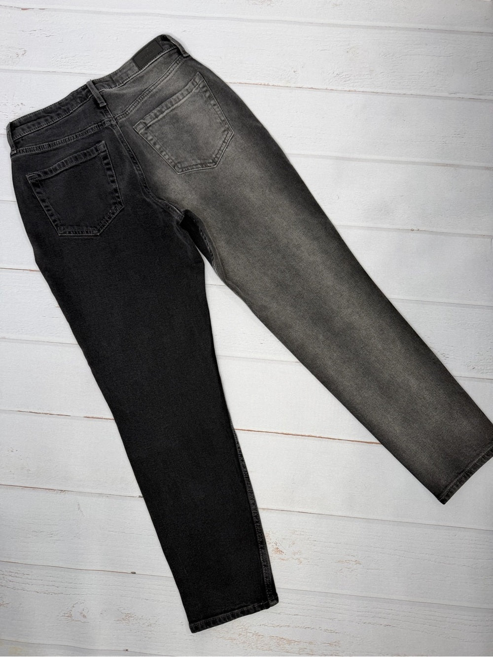 NWOT Hollister Curvy High-Rise Spliced Mom Jeans Size 3R