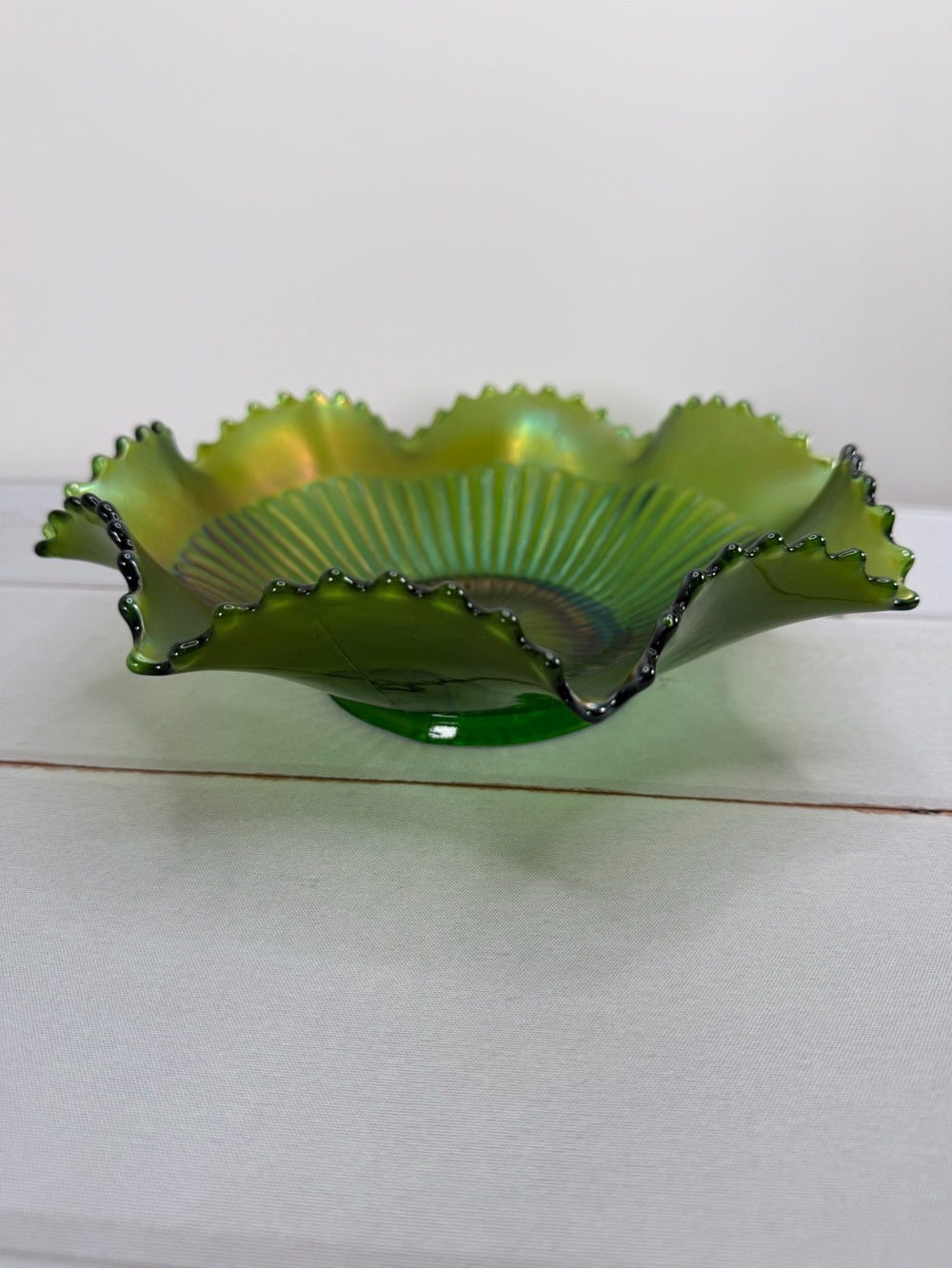 Antique Signed Northwood Green Stippled Rays Carnival Glass Ruffled Bowl Mark N