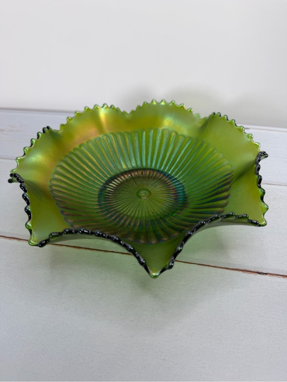 Antique Signed Northwood Green Stippled Rays Carnival Glass Ruffled Bowl Mark N