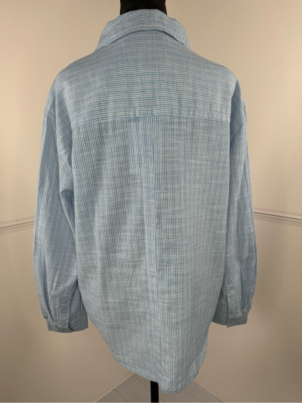 NWT - Lola River Nellie Cornflower Button Front Shirt 100% Cotton Size Medium