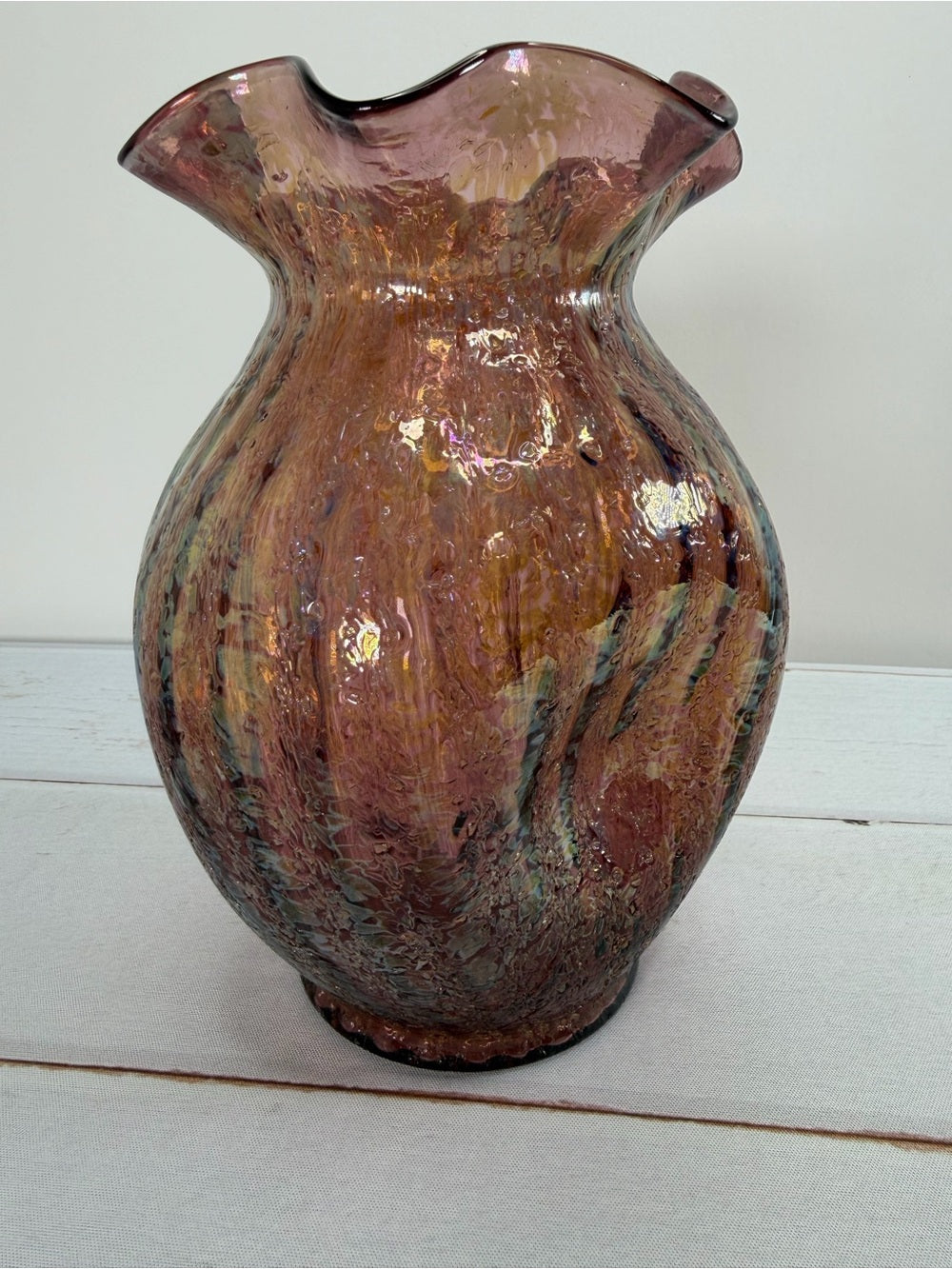 Antique 1905 Dugan Venetian Amethyst Frit Iridescent Art Glass Ruffled Vase