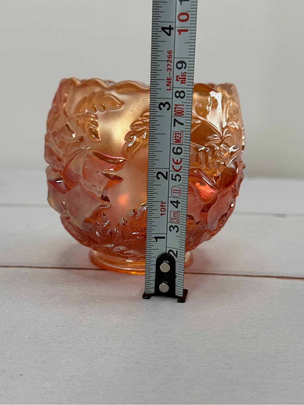 Antique 1910 Dugan Marigold "Wreath of Roses" Carnival Glass Small Rose Bowl
