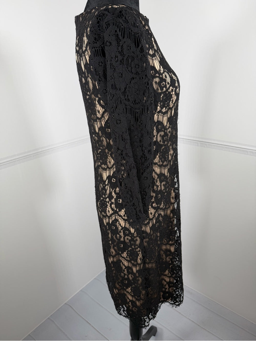 Jessica Howard Black Lace Sheath Dress Nude Lining 3/4 Sleeve Size 6