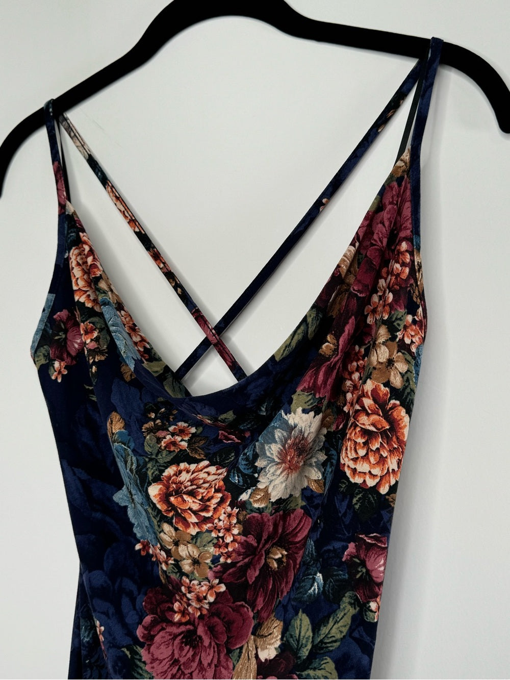 Lovely Day Floral Sleeveless Midi Dress Criss Cross Back Size Medium