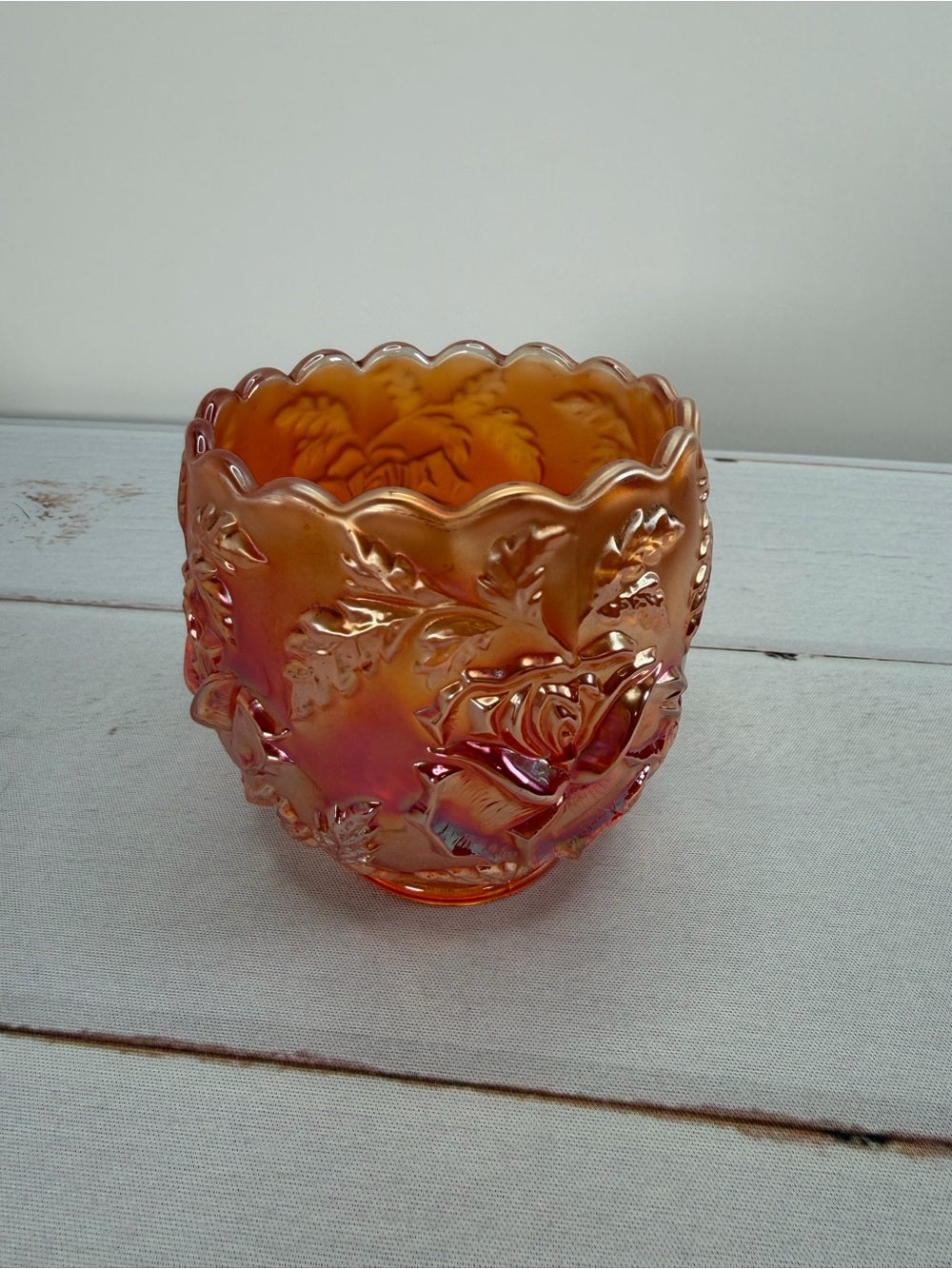 Antique 1910 Dugan Marigold "Wreath of Roses" Carnival Glass Small Rose Bowl