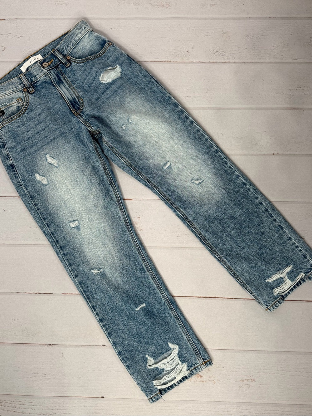 KanCan Trevie Ultra High Rise Straight Leg Distressed Jeans Size 3/25
